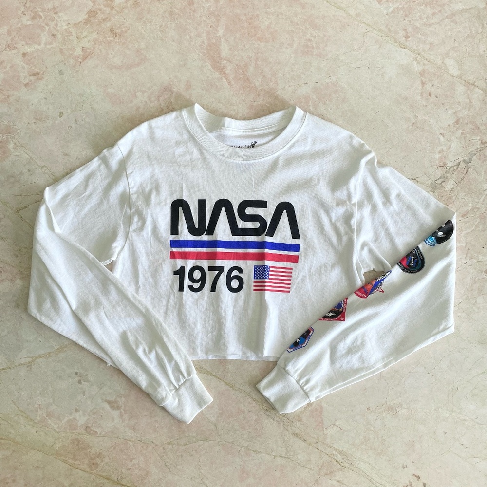 *NWT* NASA White cropped long sleeve shirt